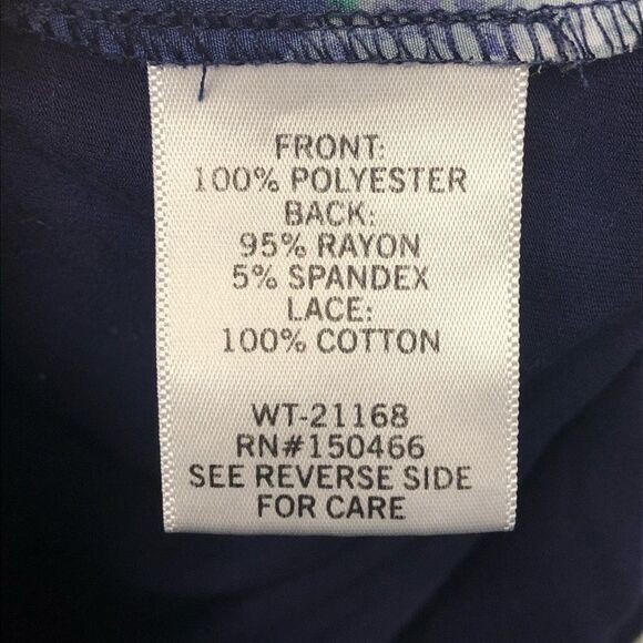 41 Hawthorn Blue Floral Key Hole Tank Top - Picture 4 of 5